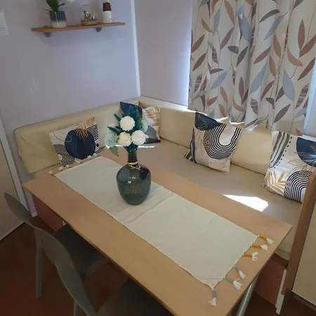 Mobilehomesweet Κάμπινγκ